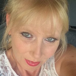 Meet your Posher, Sherry